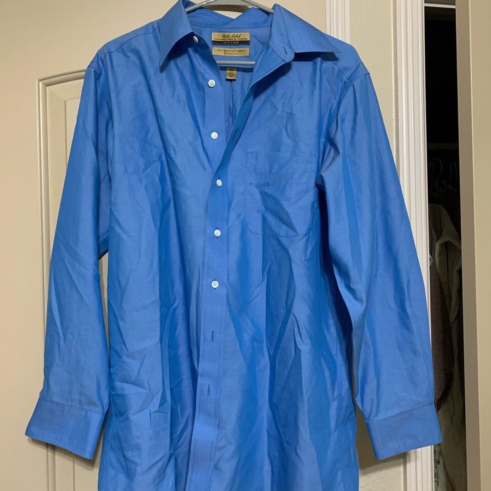 Men’s dress button down top